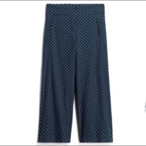 Margaret M size L Culottes from StitchFix